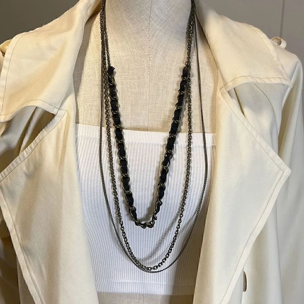Necklace Bundle - Picture 2 of 10